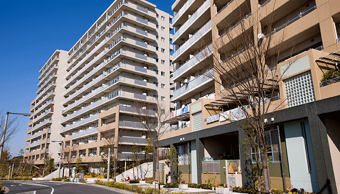 マンションが立ち並んでいる景色